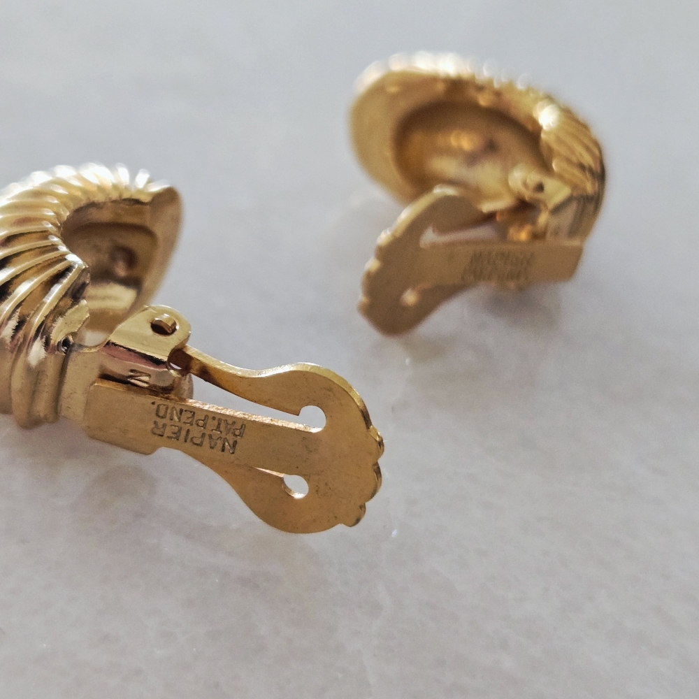 Napier Vintage Small Ribbed Half Hoop Clip On Earrings